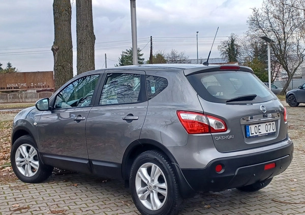 Nissan Qashqai cena 33900 przebieg: 244000, rok produkcji 2011 z Pasłęk małe 781